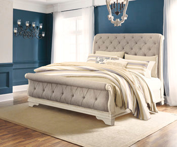 Realyn King Sleigh Rails